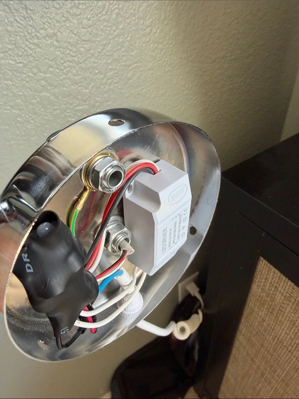 Never Used Wall-Mounted Round Extendable Makeup Mirror in Chrome
